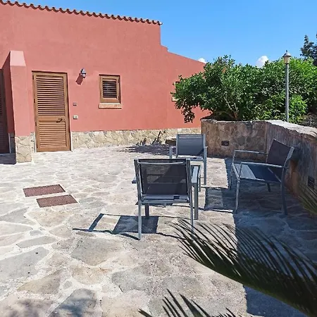 Bed & Breakfast Baglio Degli Ulivi 2*